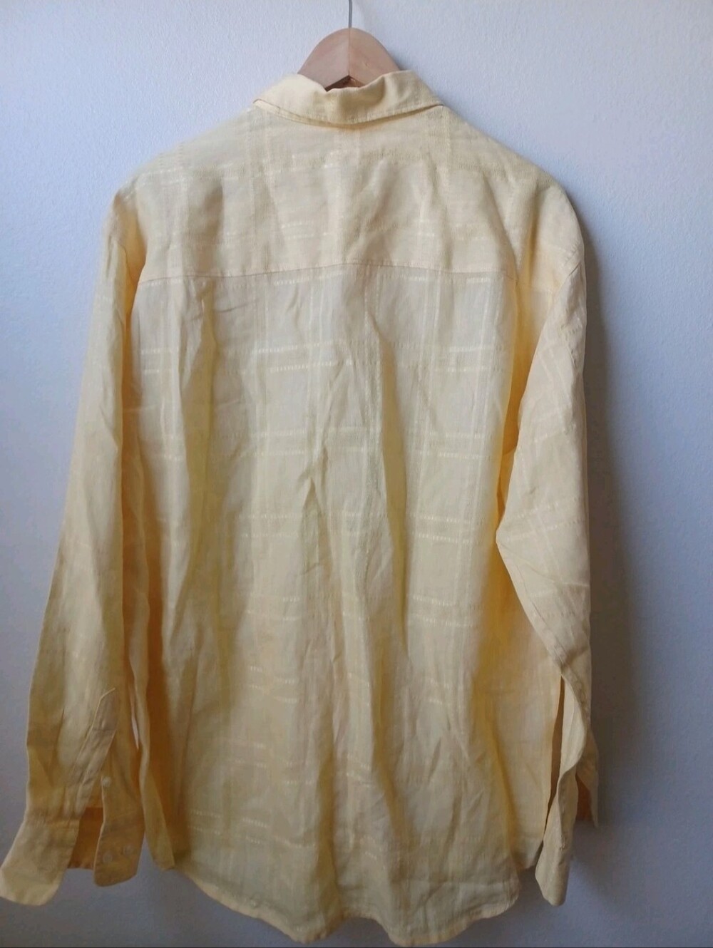 Tommy Bahama 100% Textured Linen Canary Yellow Button Down LS Shirt Large NWOT - Picture 8 of 8